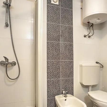 Ena 4 Apartment Betina (Sibenik-Knin)